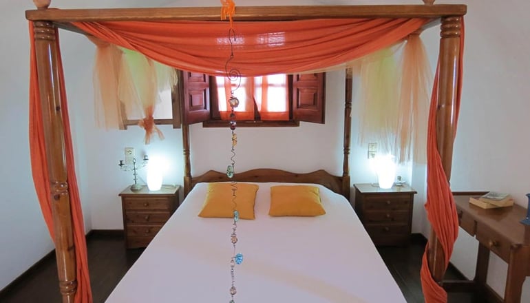 Anna Traditional Apartments - Καμάρι, Σαντορίνη